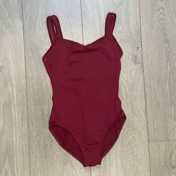 Só Dança Mari Adult Tank Leotard with Mesh Straps, Burgundy, Sz S - Picture 1 of 6